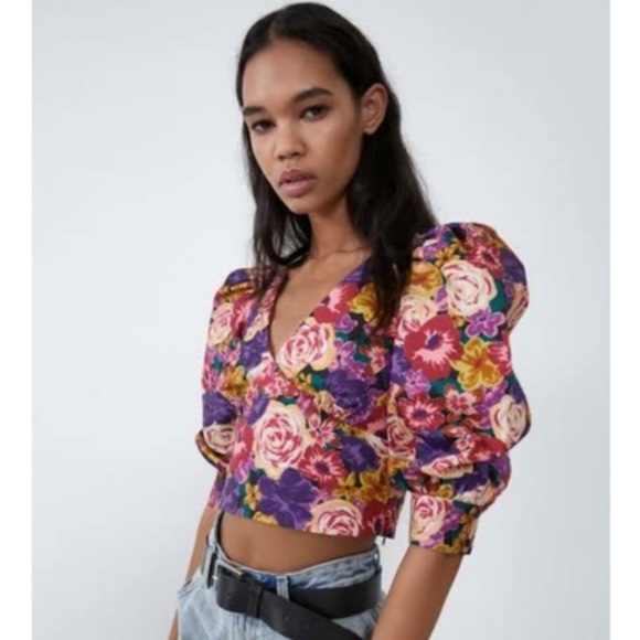 Tops Zara Floral Puff Sleeve Top Poshmark
